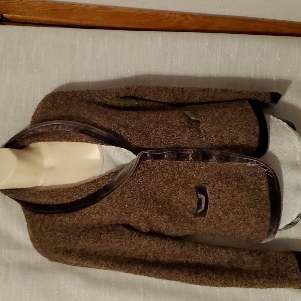 Velvet trim Jacket